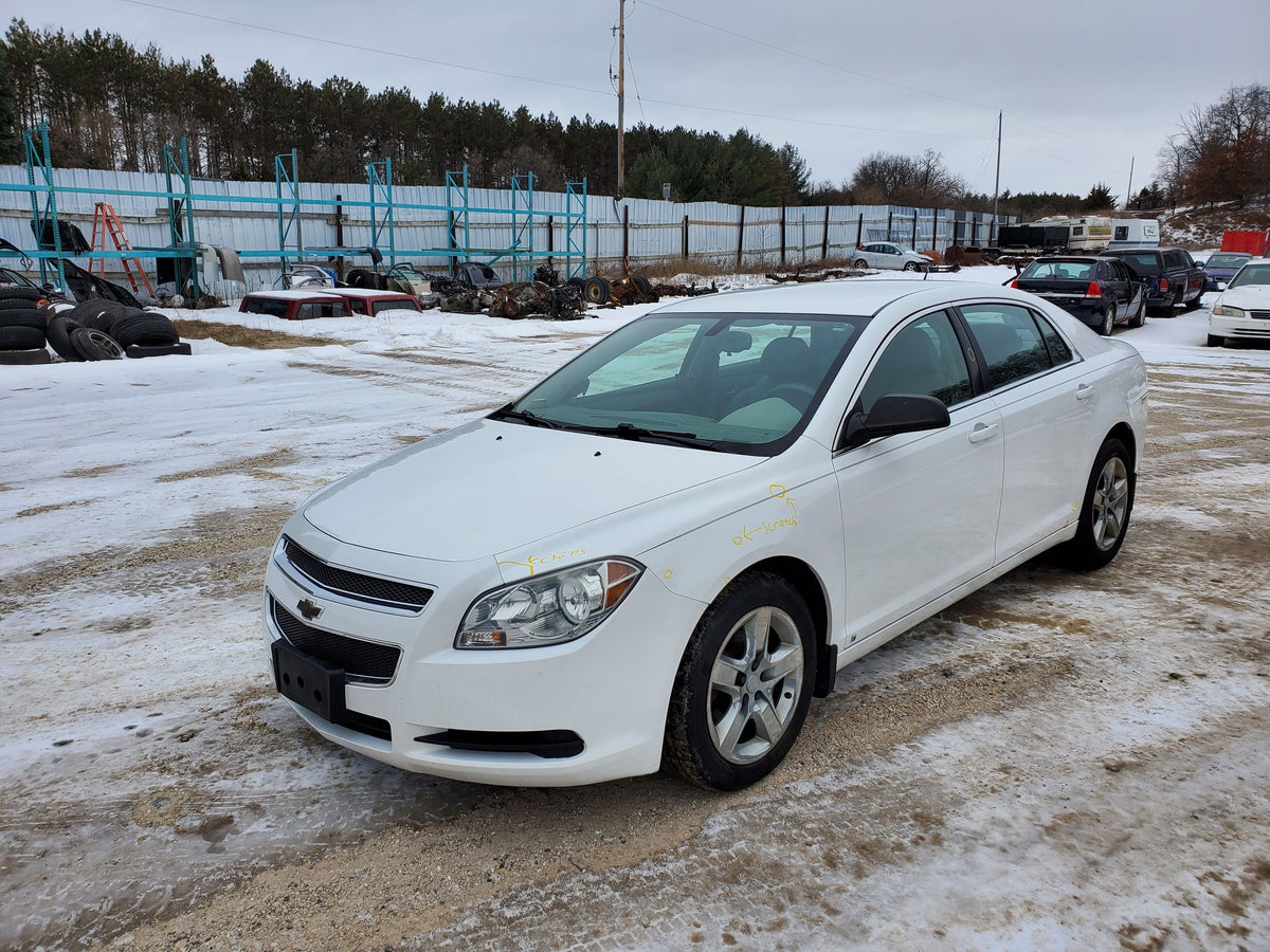 2010 Chevy Malibu Parts – Stock #210041