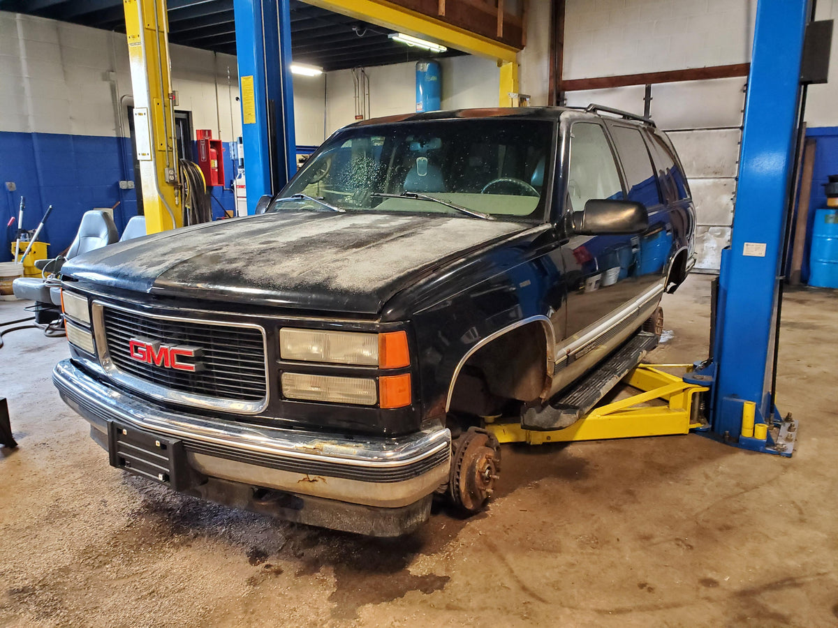 1996 GMC Yukon Parts – Stock #220018