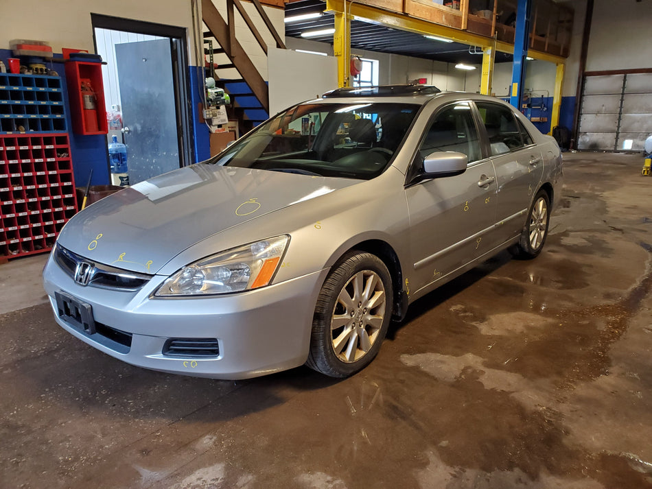 2006 Honda Accord Parts – Stock #210008
