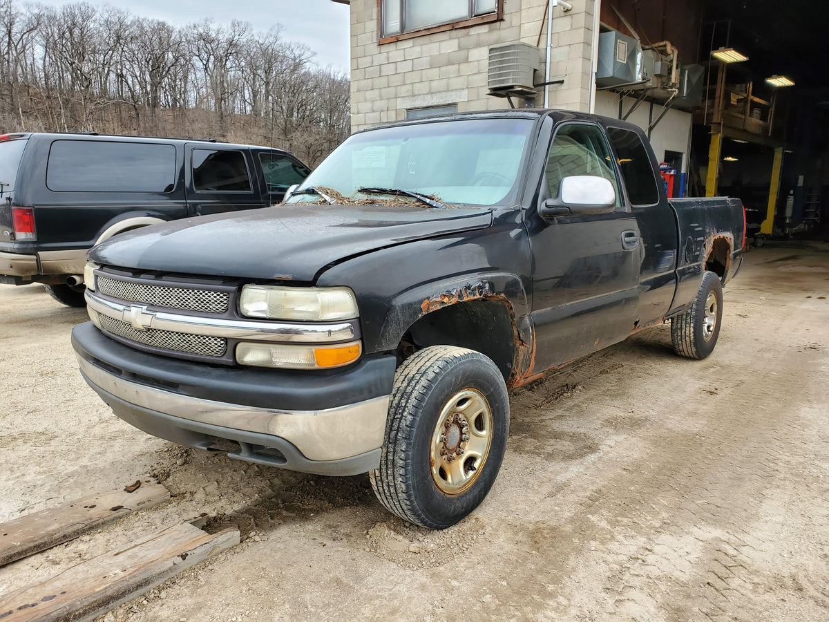 1999 Chevy Silverado 2500 Parts – Stock #992201