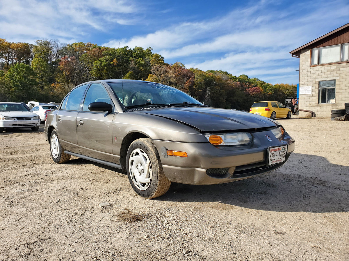 2001 Saturn S-Series Parts – Stock #210031