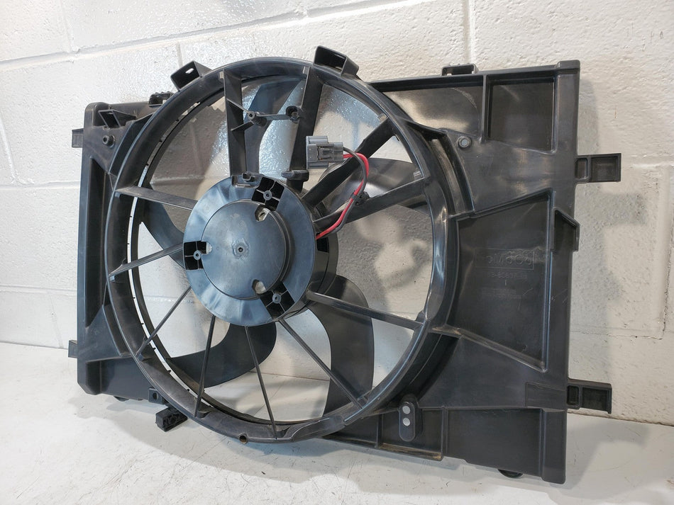 2010-2011 Mercury Milan Radiator Cooling Fan Assembly 2010-2012 Ford Fusion OEM