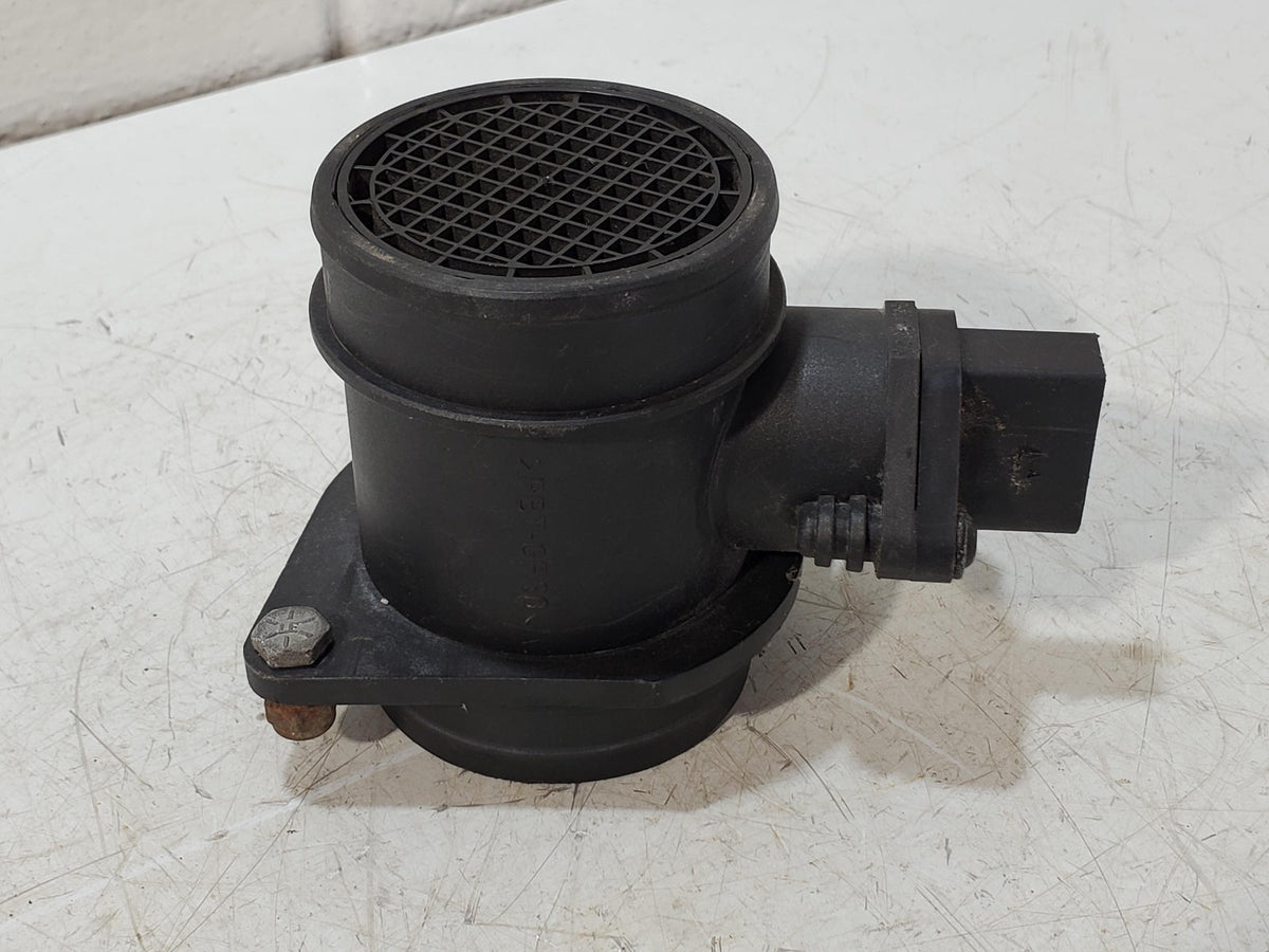 2001-2007 Volkswagen Golf GTI Mass Air Flow Meter (1.8L)(0280218063 OEM