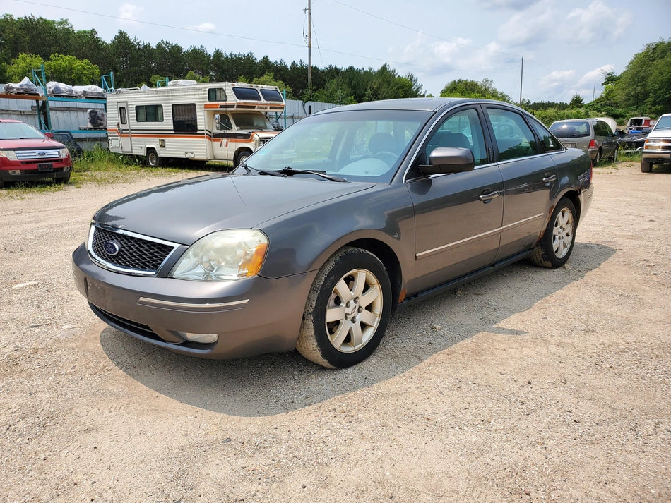 2005 Ford Five Hundred Parts Vehicle – Stock #240007