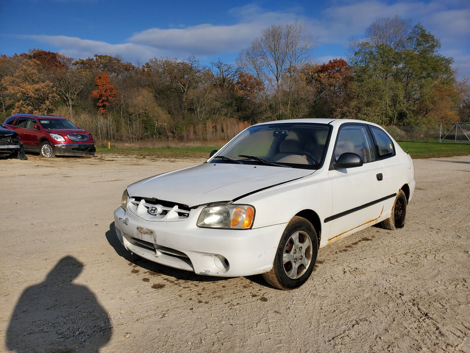 2002 Hyundai Accent Parts Vehicle – Stock #210034