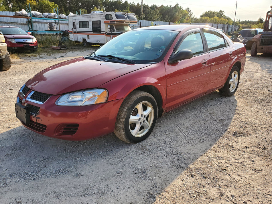2005 Dodge Stratus 2.4L Parts Vehicle – Stock #240017