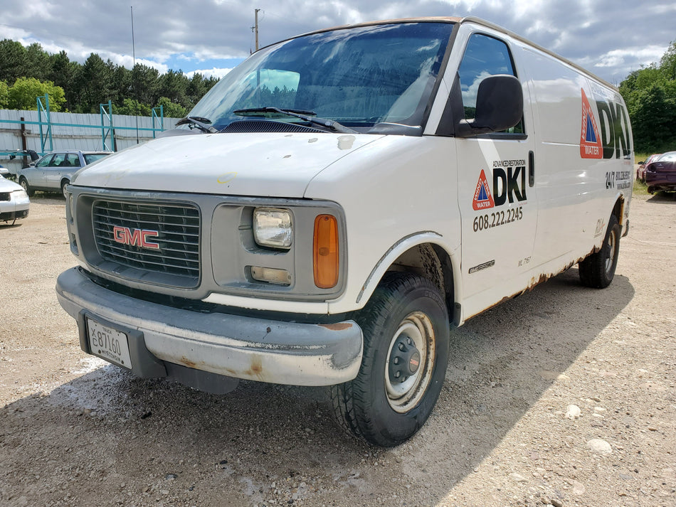 1999 GMC Savana 3500 Parts Vehicle – Stock #210016