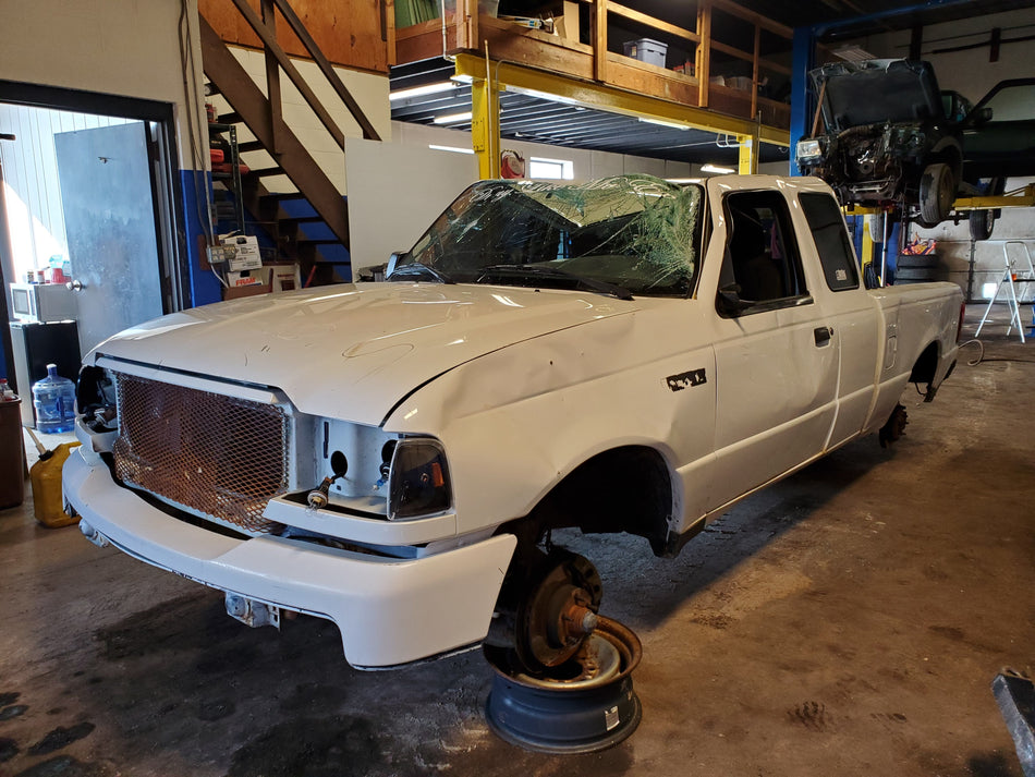 2011 Ford Ranger Parts Vehicle – Stock #210003