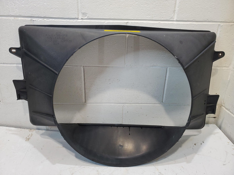 1998-2002 FORD F150 EXPEDITION 4.6L 5.4L RADIATOR FAN SHROUD OEM F85A-8146-BB