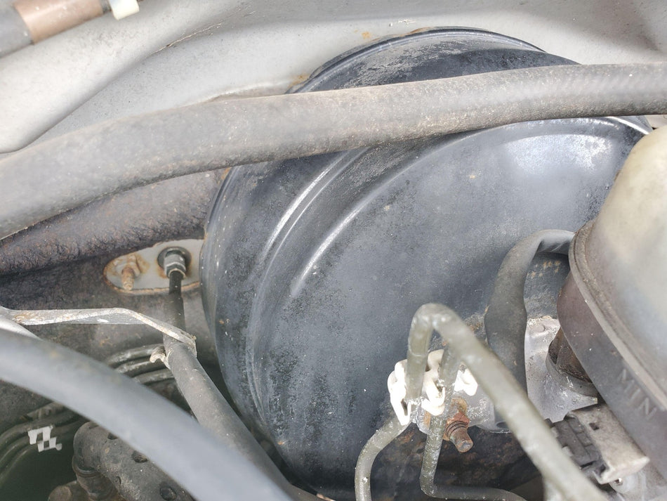 2000-2001 Nissan Maxima Power Brake Booster OEM