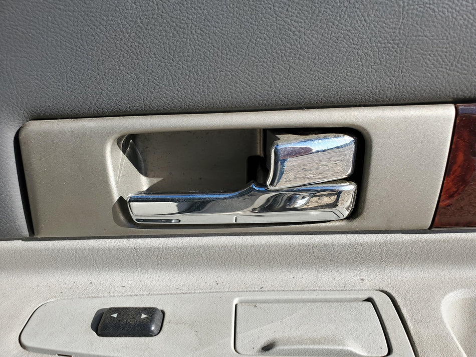 2003-2006 Lincoln LS Rear RH Inside Door Handle OEM