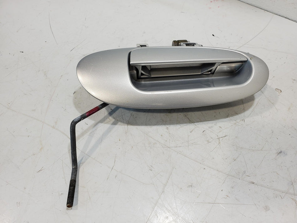 2003-2007 Ford Taurus Front RH Outside Door Handle Silver