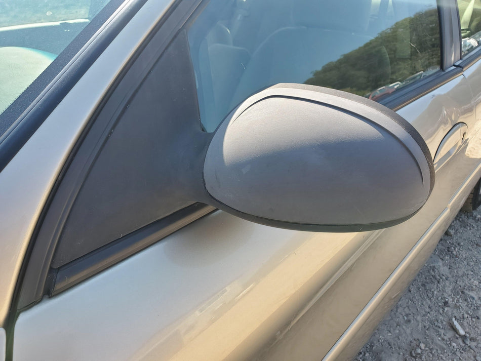 LH Door Mirror (power)(w/o heat)(fixed)(black textured) 2000-2007 Ford Taurus