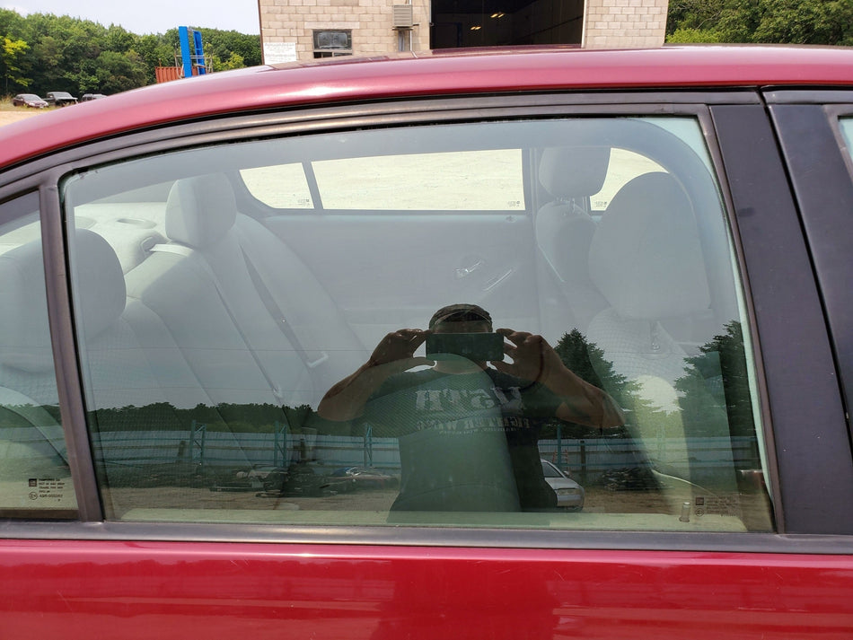 2004-2008 Chevy Malibu Rear RH Door Glass/Window