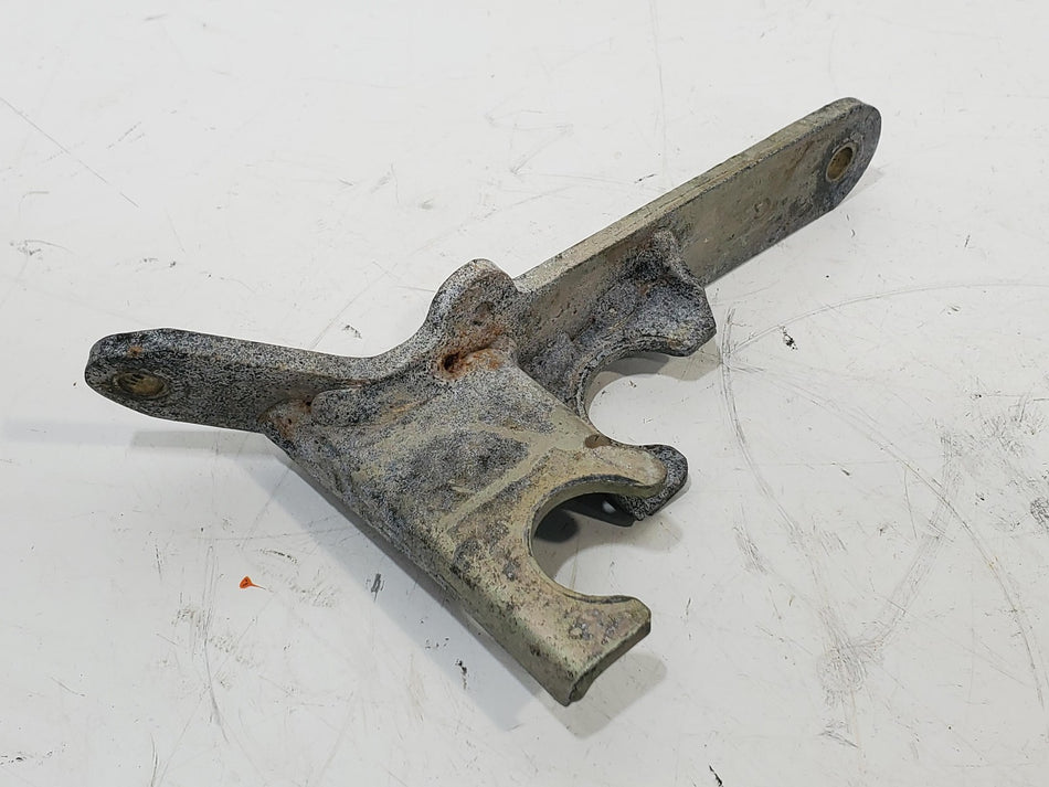 2002-2004 Ford Focus SVT Shifter Cable Bracket Manual Transmission 6 speed Shift