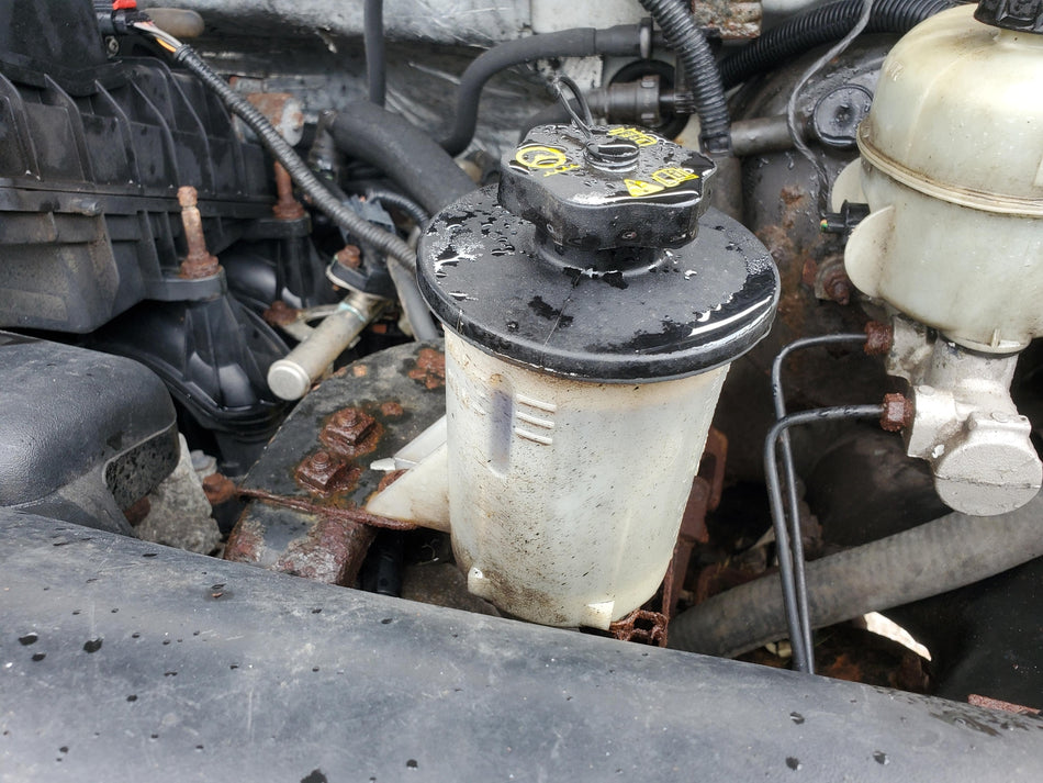 2004-2008 Ford F150 Power Steering Reservoir