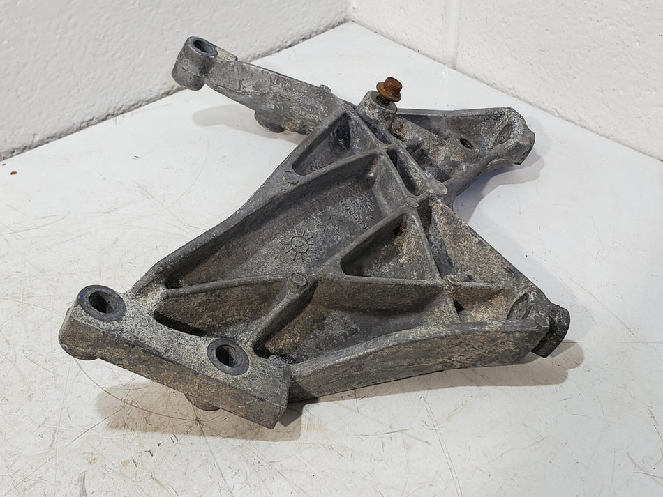 1992-2002 Saturn S SC SL SW Transmission Bracket Mount Trans to Engine