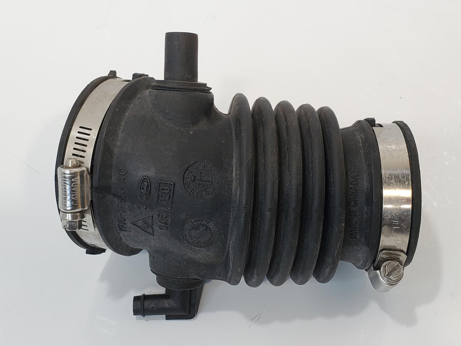 2000 - 2003 Ford Taurus 3.0L OHV Air Intake Hose Inlet Tube OEM YF1U-9R504-AC