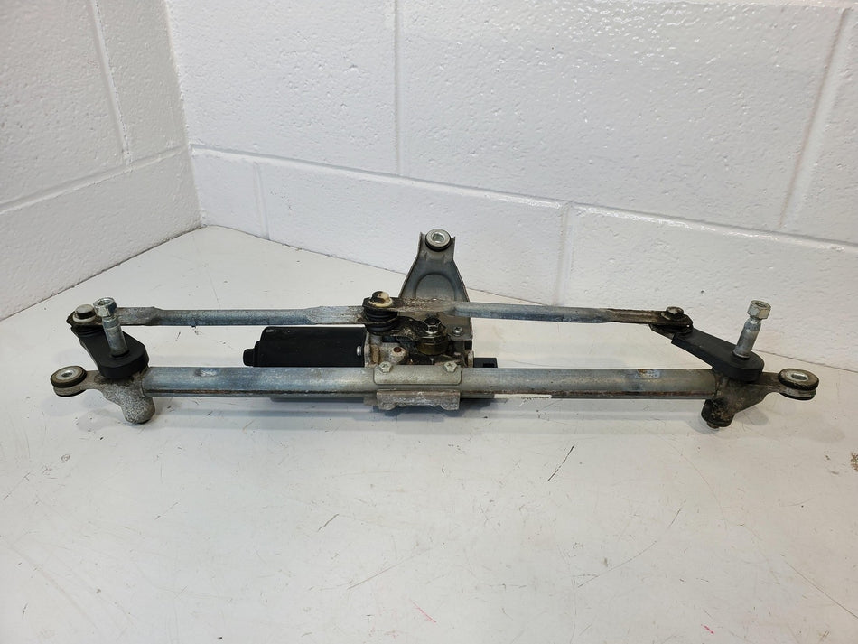 2004-2008 Chevy Malibu Front Winshield Wiper Motor with Linkage OEM 22675750