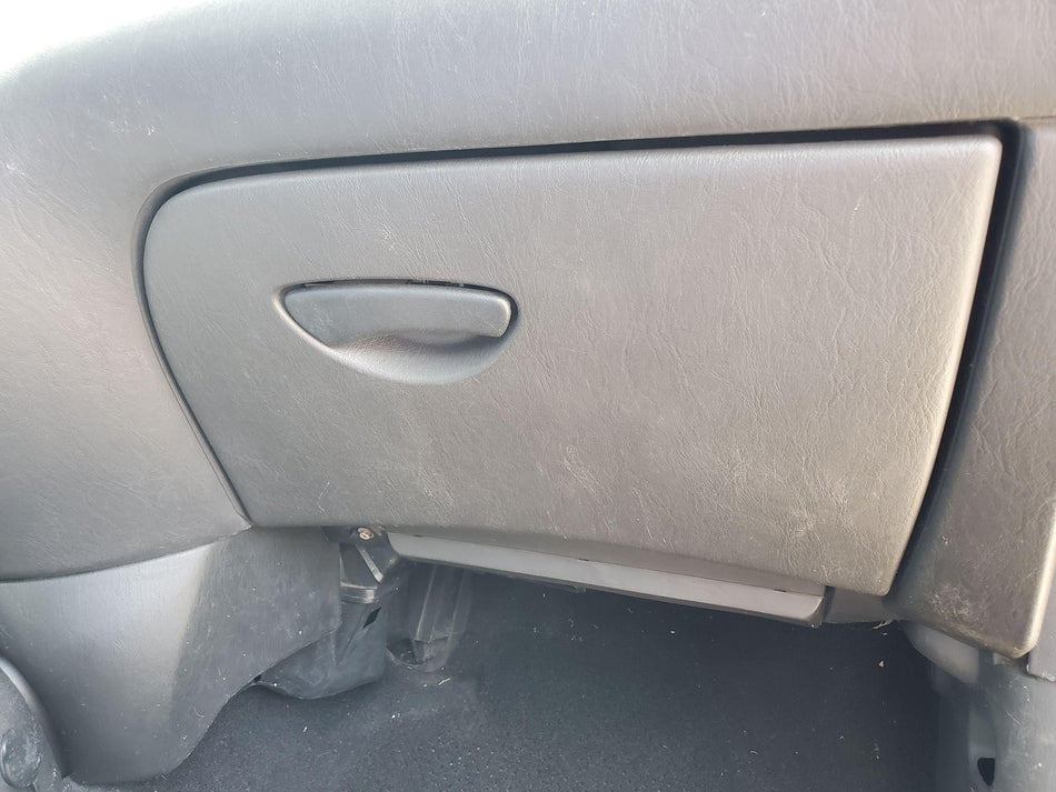 2000-2004 Ford Focus Glove Box (graphite/gray OEM