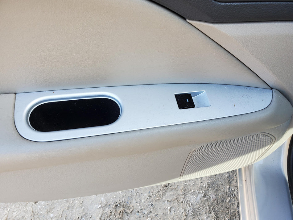 Rear LH Power Window Switch And Silver Trim 2010-2011 Mercury Milan