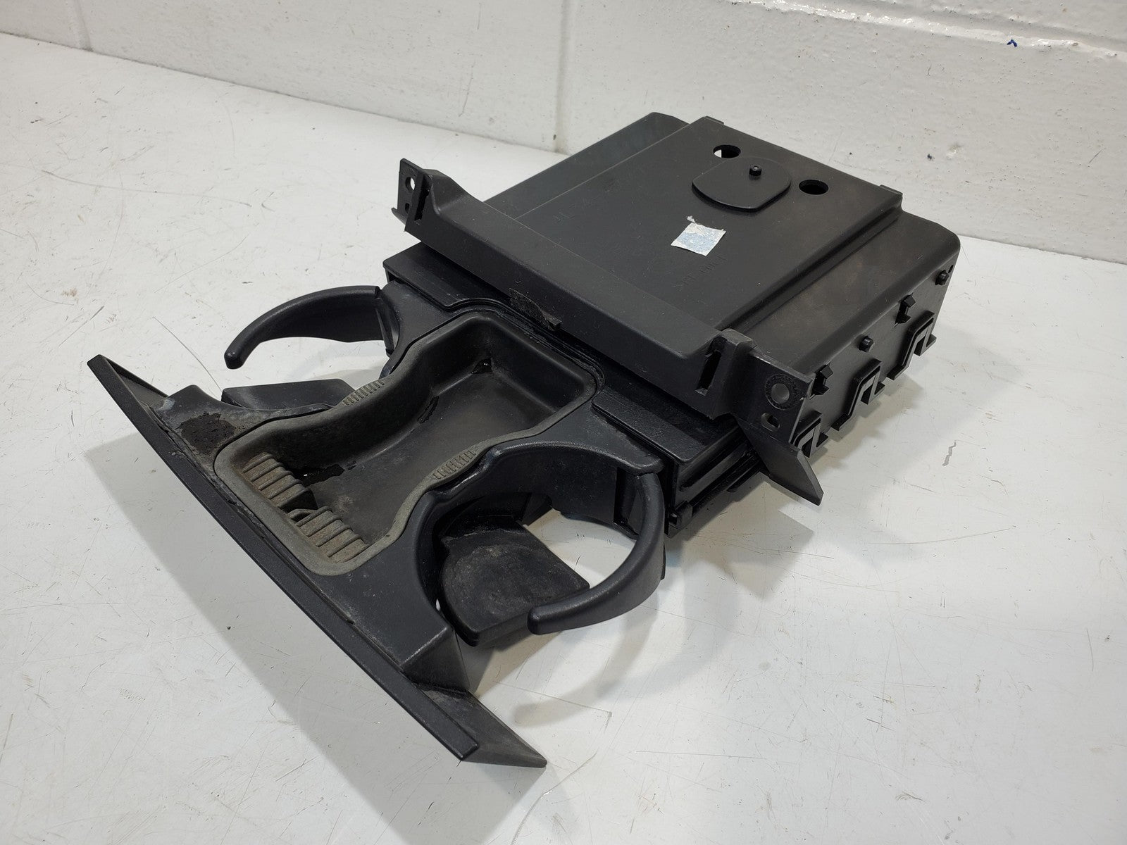 2004-2008 Ford F150 F-150 Cup Holder Center Dash Black OEM 4L34-15047B00