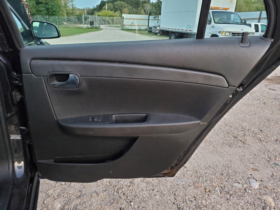 2011-2012 Chevy Malibu Rear RH Inside Door Panel (w/o handle & switches)