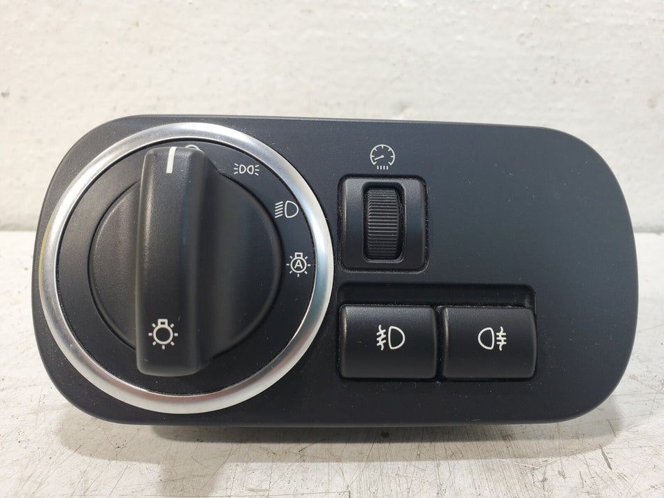 2010-2013 Land Rover Range Rover Sport Headlight Switch (dash mounted) OEM