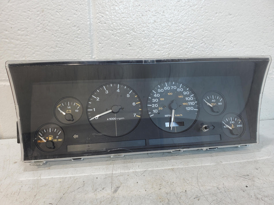 1996 Jeep Grand Cherokee Speedometer Gauge Cluster (MPH) **FOR PARTS**