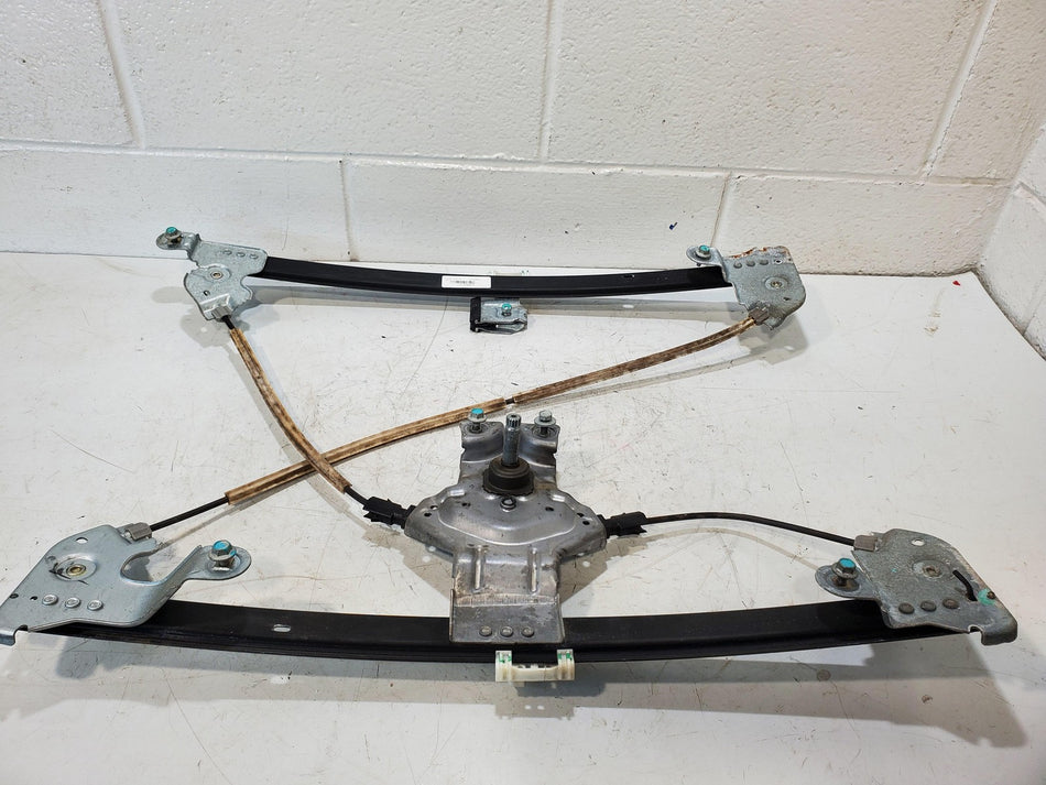 2004-2008 Ford F150 Front RH Door Manual Window Regulator Reg Cab 4Dr OEM