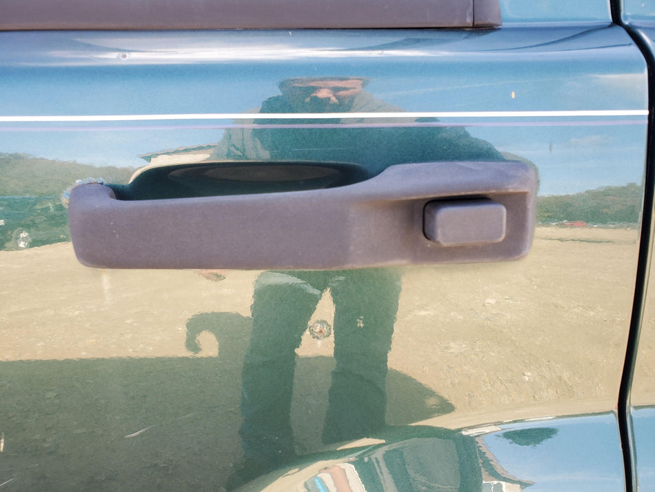 1993-1998 Jeep Grand Cherokee Rear LH Outside Door Handle Assembly (black