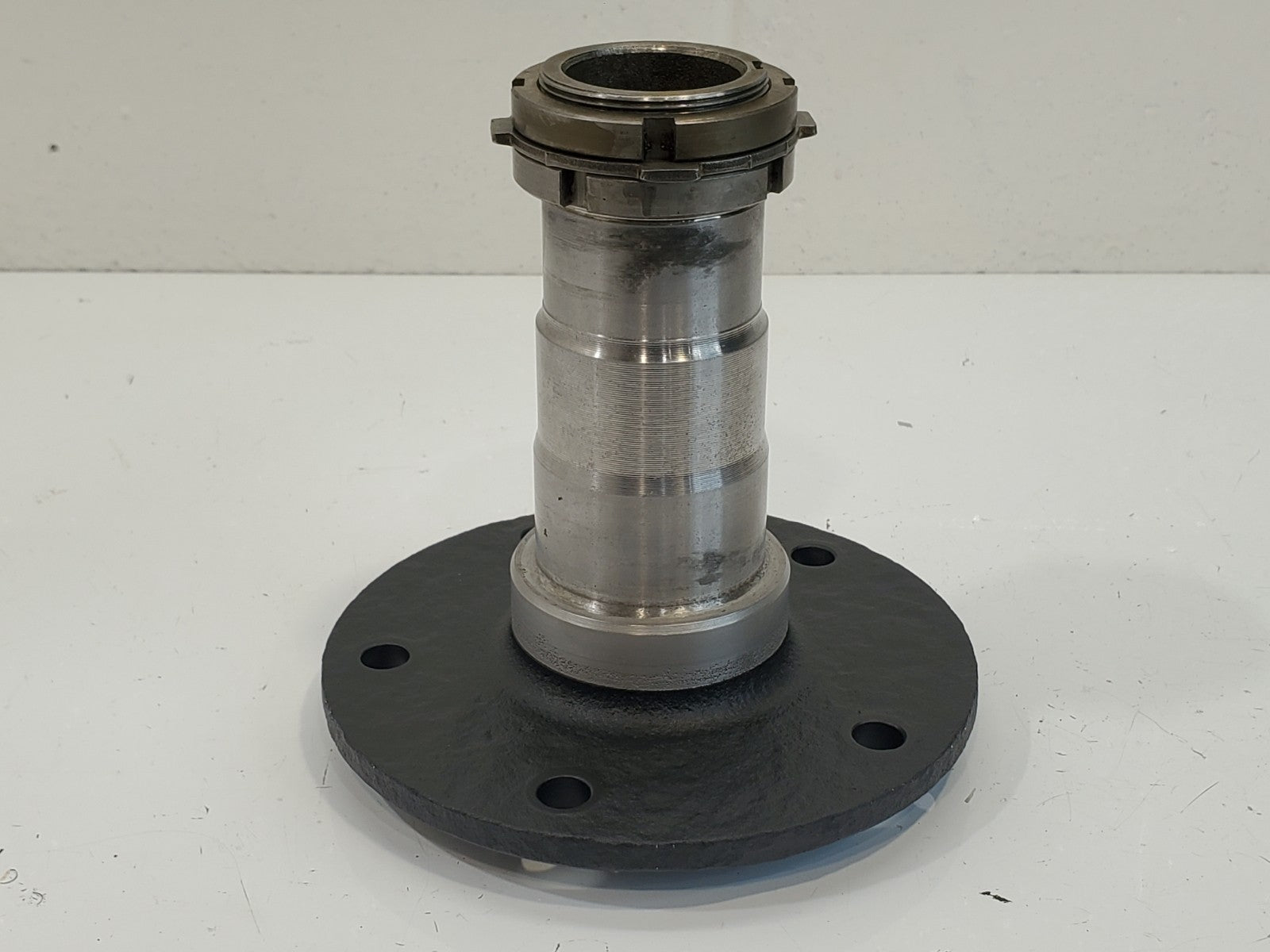 1993-1997 Ford F250 Dana 50 IFS Front LH or RH Spindle OEM F3TZ-3105-F