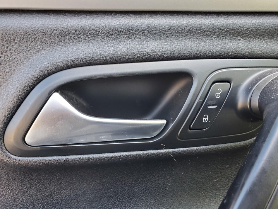 2009-2012 Volkswagen CC Front LH Driver Inside Door Handle (#4 in stock photo