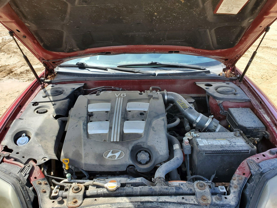 2003-2008 Hyundai Tiburon Fuse Box (engine compartment