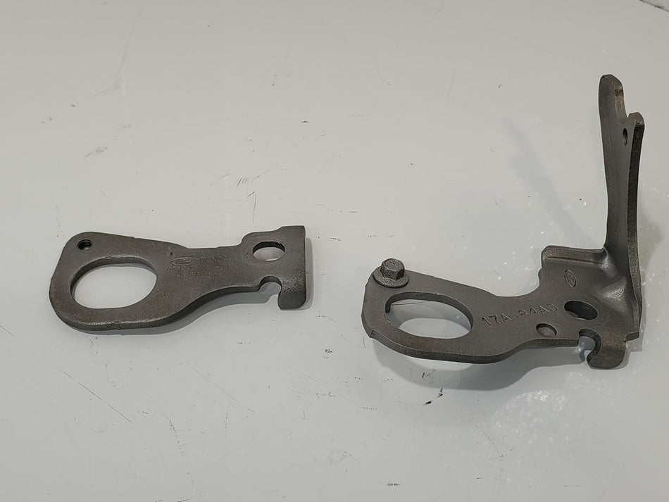 2002-2004 Ford Focus SVT Engine Lift Hooks Loop 2.0L Zetec OEM