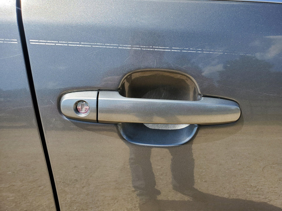 2002-2006 Toyota Camry Front RH Pass Outside Door Handle Assembly (1E3 gray)