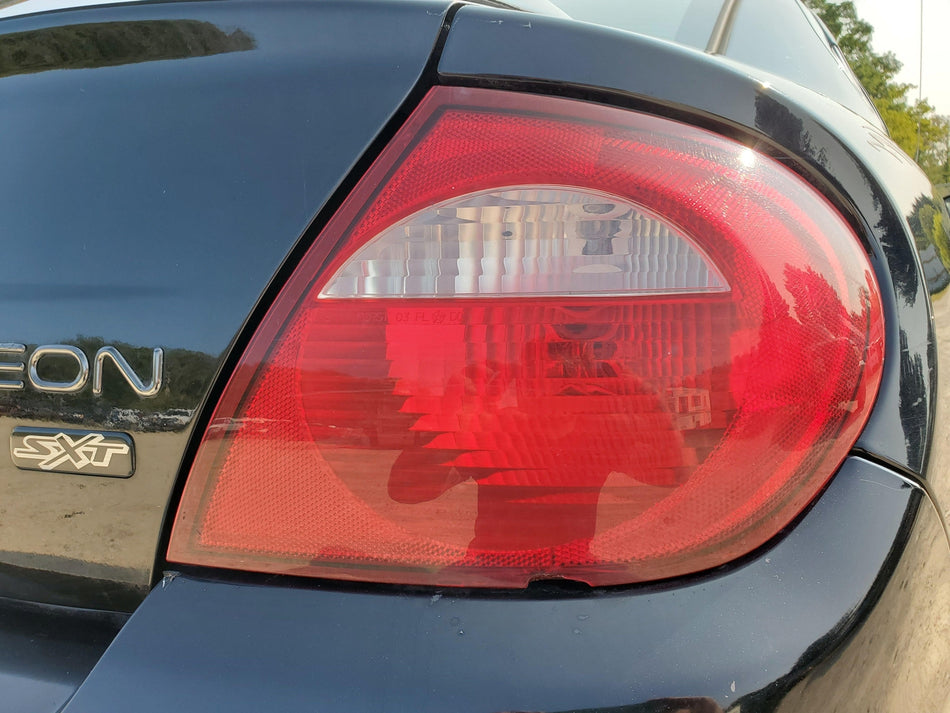 Rear RH Tail Light Assembly (chipped lower see pics) 2003-2005 Dodge Neon