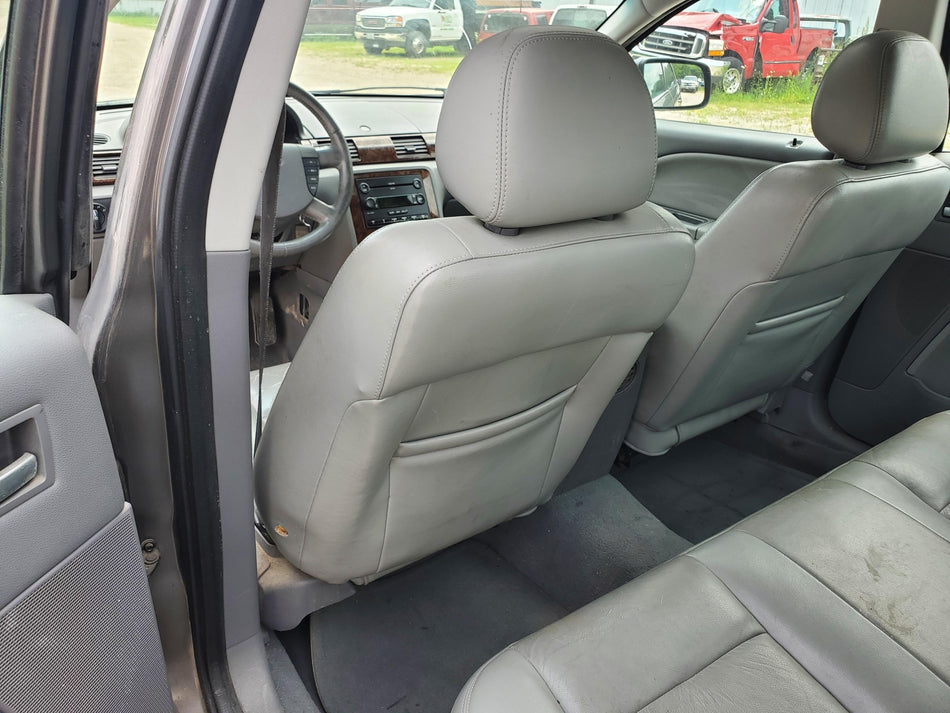 2005-2006 Ford Five Hundred Center Console Rear Panel (shale)(#2 in breakdown