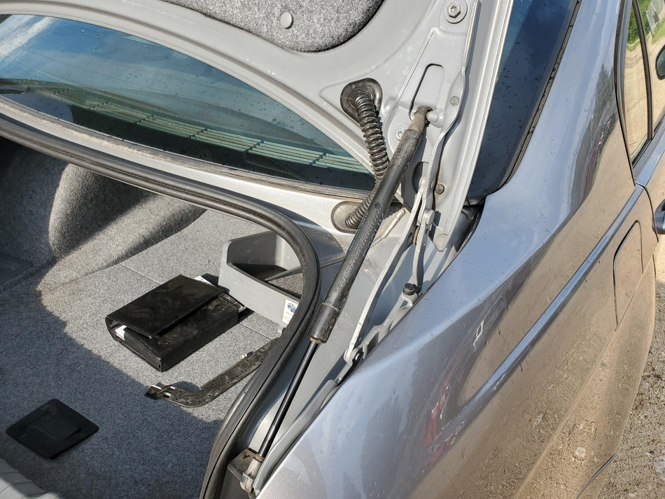 2007-2012 BMW 328 Rear RH Trunk/Lid Hinge Assembly (space gray met