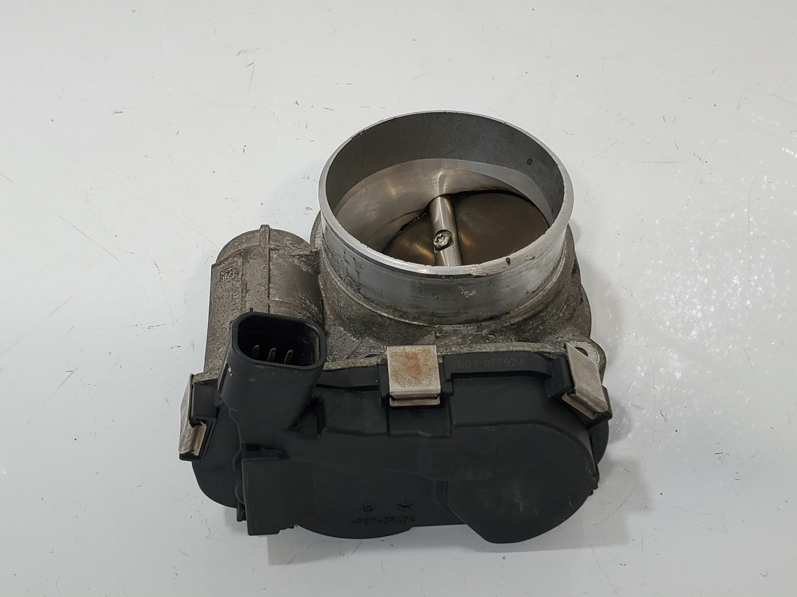2006-2011 Chevy Impala Throttle Body 3.5L 3.9L OEM GM 12609500 12577029