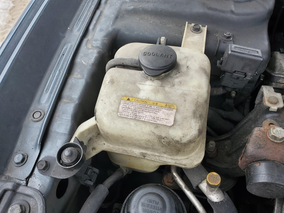 2006-2009 Hyundai Sonata Coolant Recovery Bottle