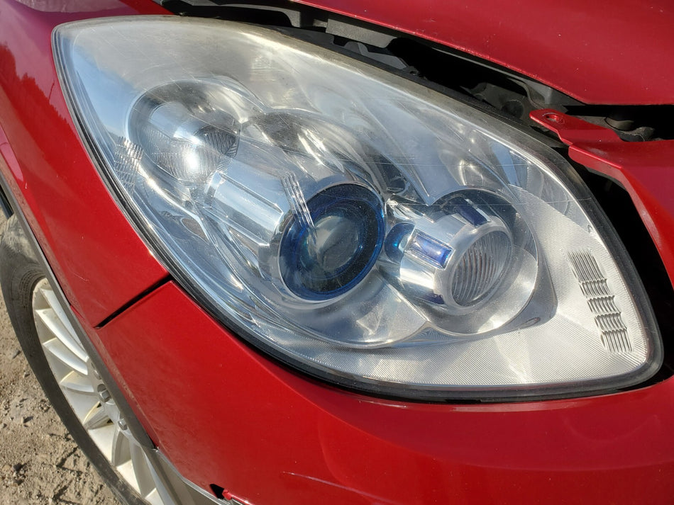 2008-2012 Buick Enclave Front RH Passenger Headlight OEM