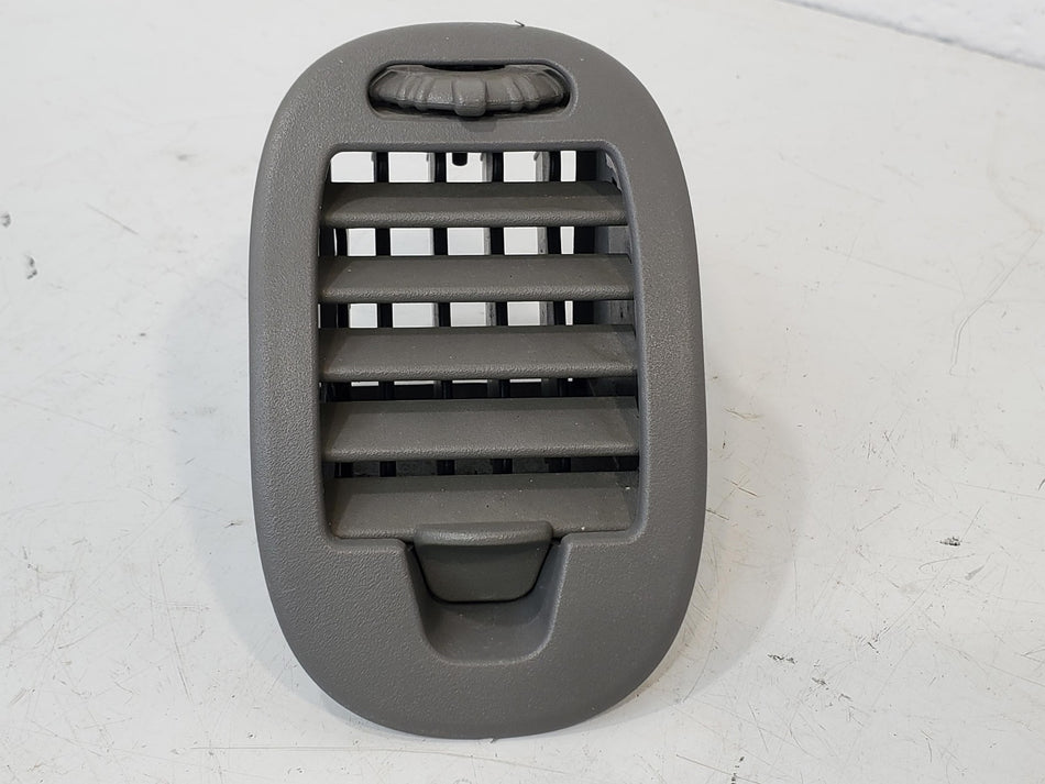 2004-2007 Chevrolet Malibu Dash AC Air Vent Heater Vent Left Or Right Gray OEM