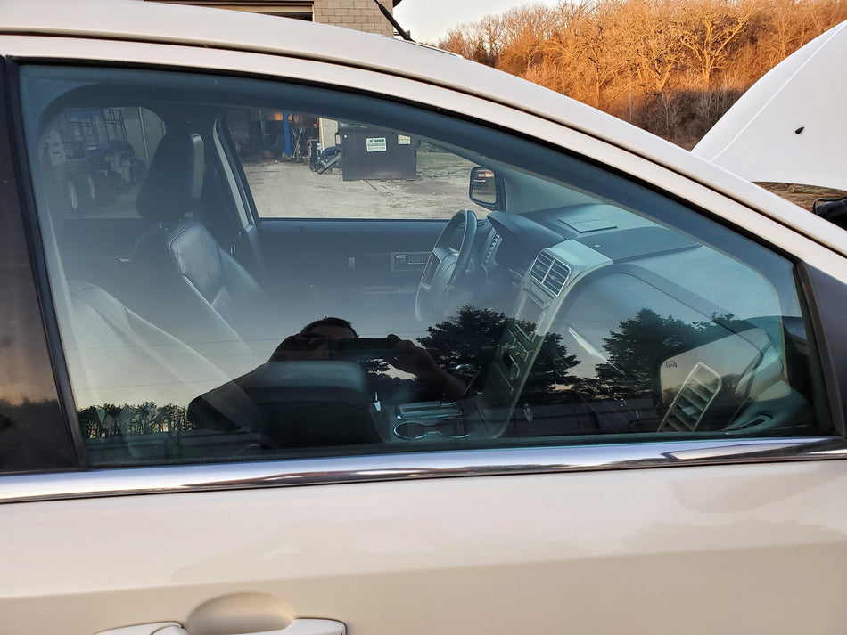 2007-2010 Lincoln MKX 2007-2014 Ford Edge Front RH Door Glass/Window (AS2 tint