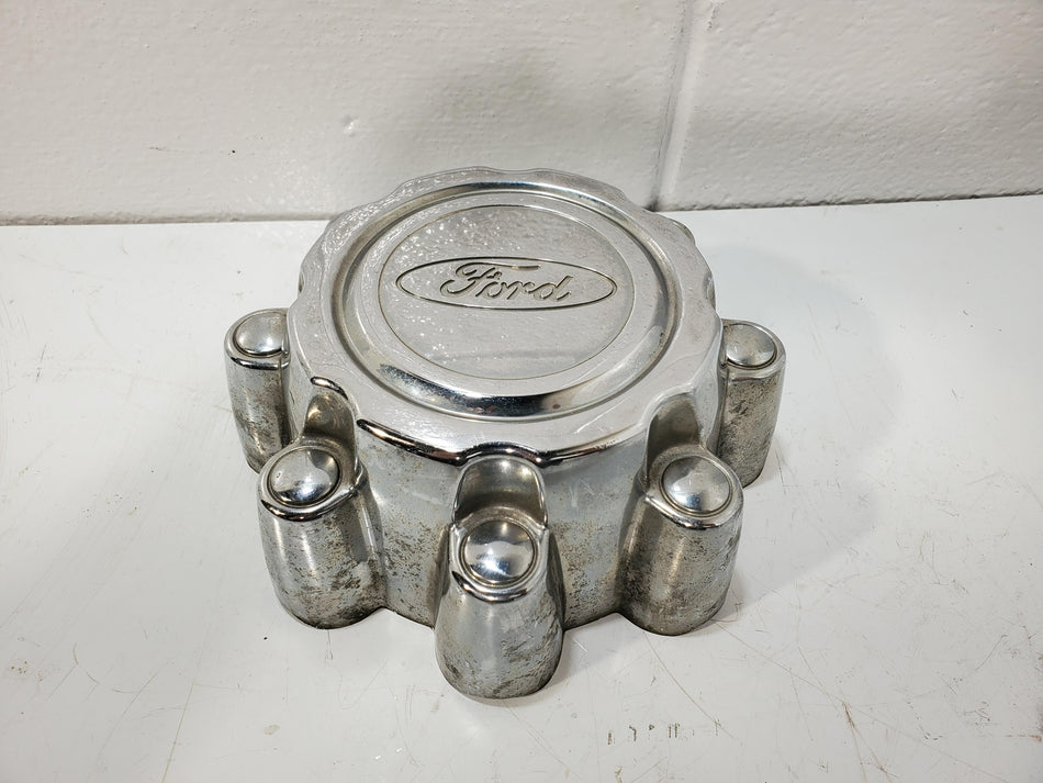 1999-2005 Ford F250 F350 Excursion Wheel Center Cap OEM