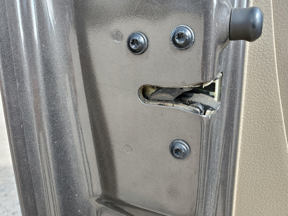 Front Door Latch FORD PICKUP F150 Left 05 OEM