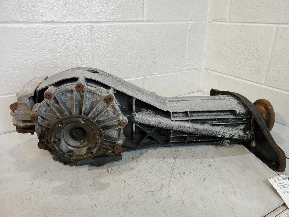 1996-1998 Audi A6 Rear Carrier Differential Assembly