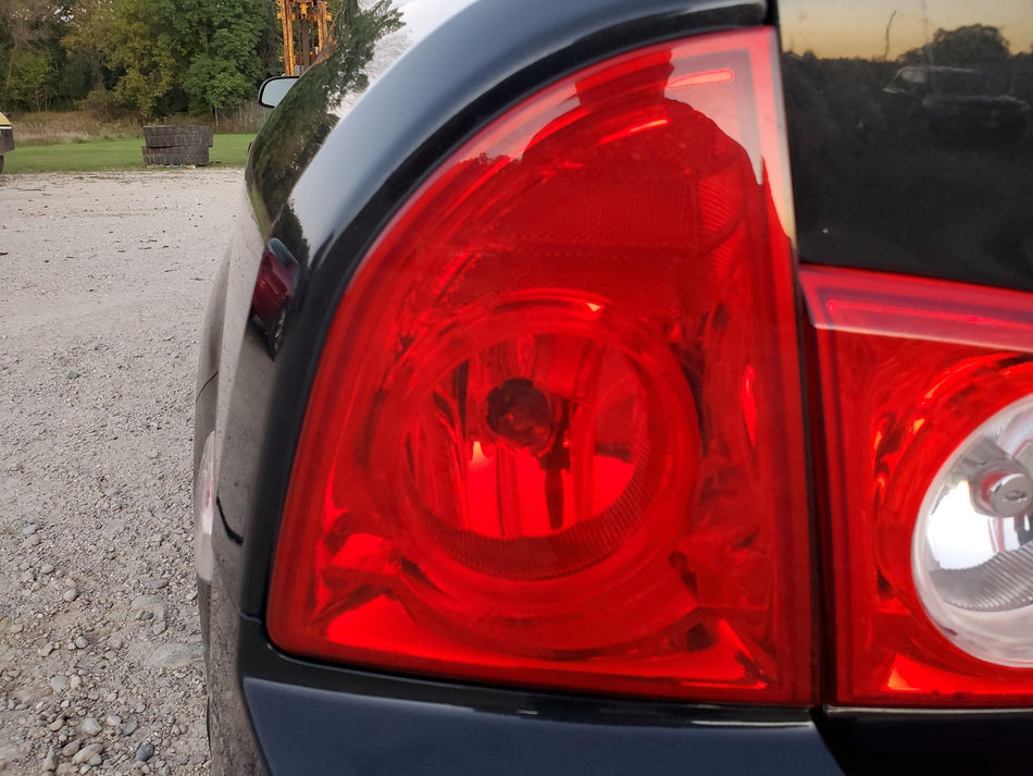 2008-2012 Chevy Malibu Rear LH Taillight Assembly (1/4 panel mounted)