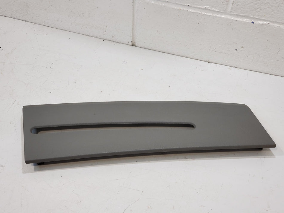 2004-2008 Ford F-150 Gray Right Front Dash Defrost Vent Panel 4L34-15046B62-AD