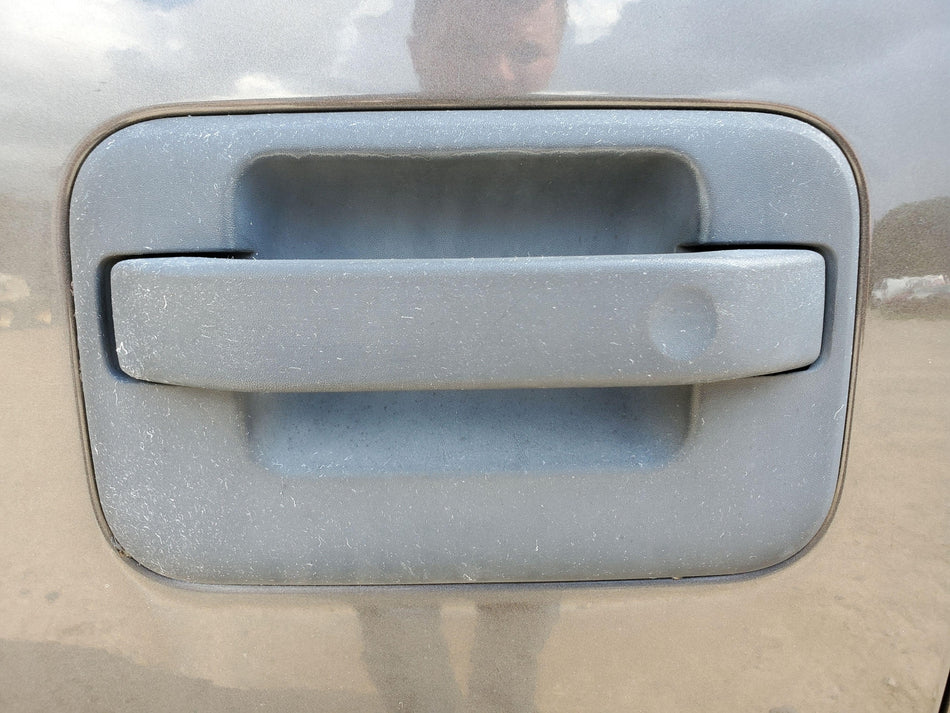 04-14 Ford F150 Rear Left LH Outside Door Handle Crew Cab (4 Dr)